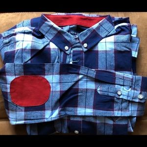 Boys L sleeve shirt
